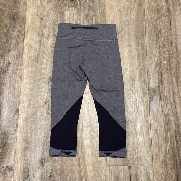 Lululemon Pace Rival Crop - Heathered Black / Heathered Slate - Picture 8 of 10